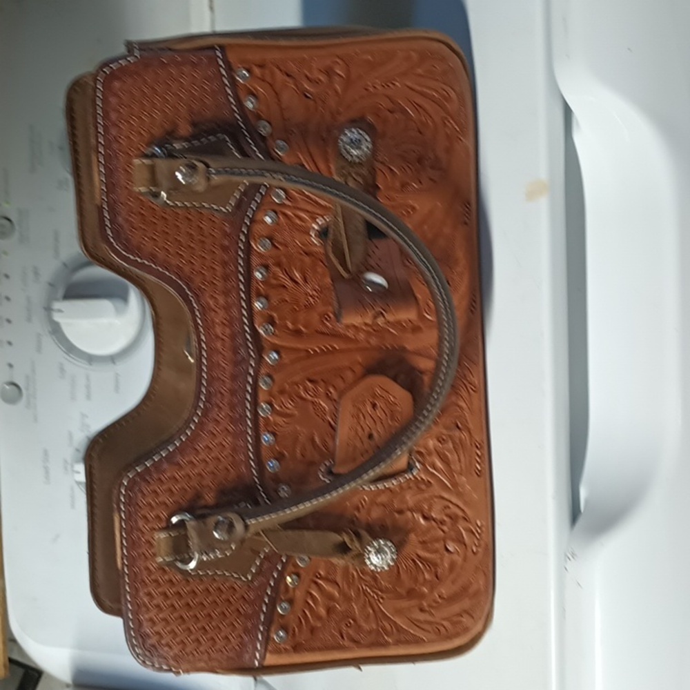 A woman leather purse
